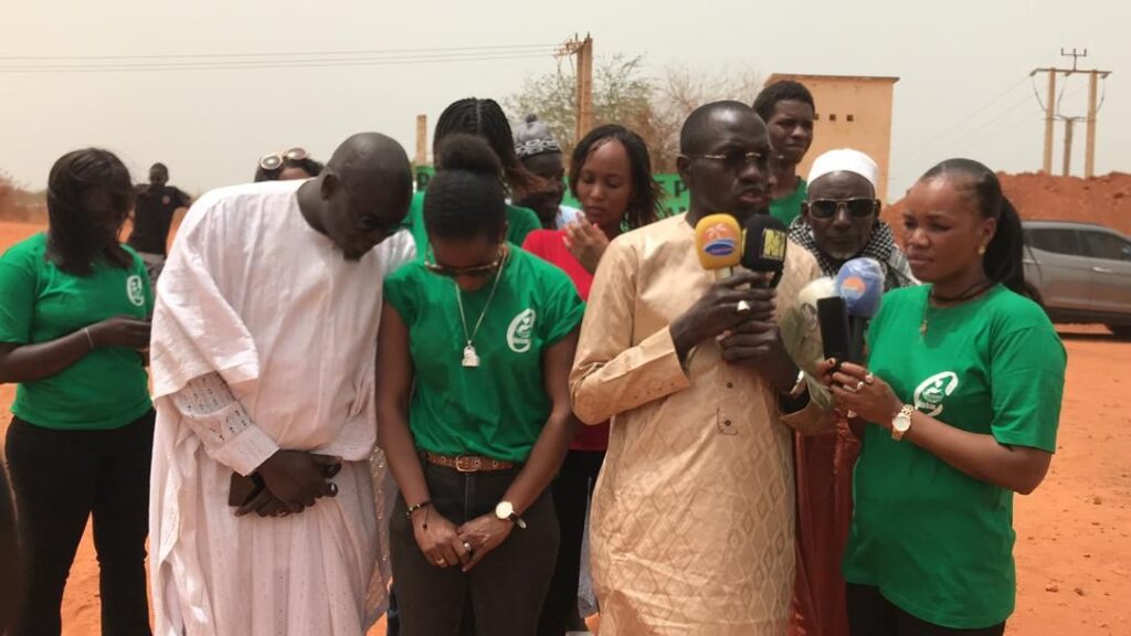 cérémonie de pose de la première pierre de la future Case de Santé du village de Gourel